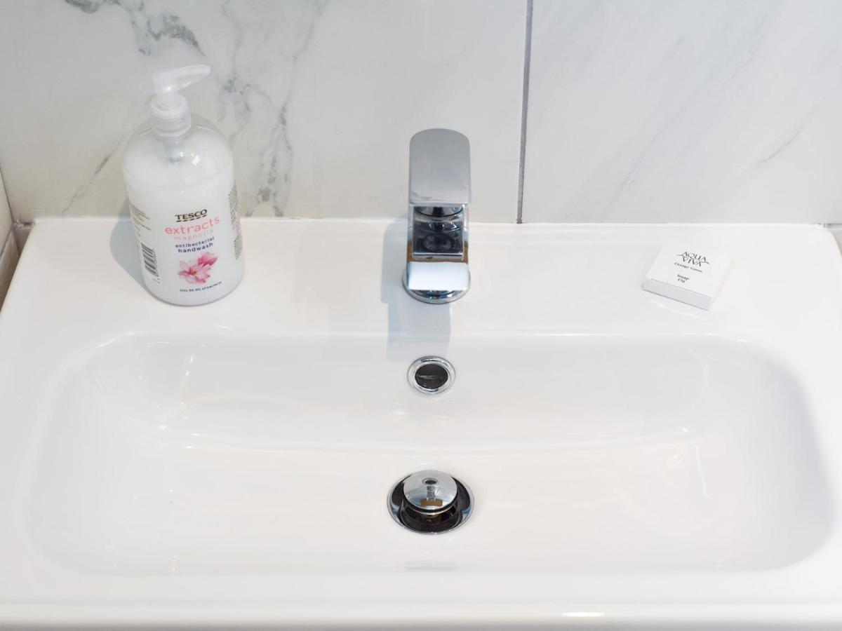 Pass The Keys Newly Refurbed 3Bed 2Bath House In Central 포츠머스 외부 사진